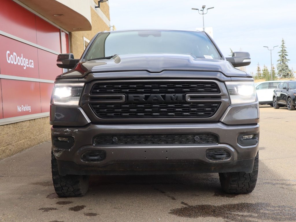 2022 Ram 1500 SPORT IN GRANITE METALLIC EQUIPPED WITH A 5.7L HEMI V8 , 4X4 , 8SPD AUTO , SPORT HOOD , SIDE STEPS , TRI FOLD TONNEAU , LVL 2 EQ-1