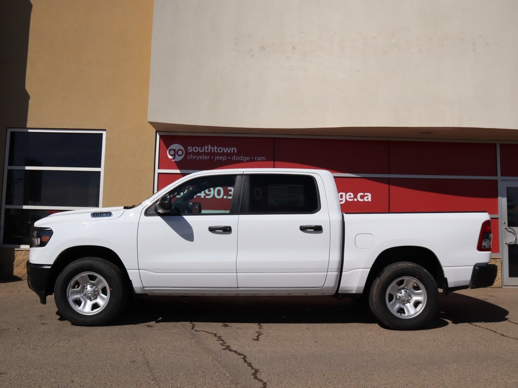 2023 Ram 1500 TRADESMAN IN BRIGHT WHITE EQUIPPED WITH A 5.7L HEMI V8 , 4X4 , 8SPD AUTO , CLASS IV HITCH RECEIVER , ANTI SPIN DIFF , 3.92 REAR-5