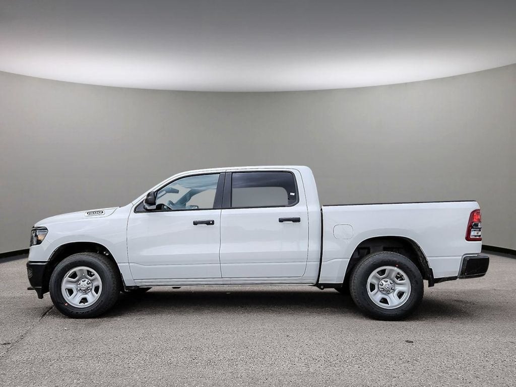 2023 Ram 1500 TRADESMAN IN BRIGHT WHITE EQUIPPED WITH A 5.7L HEMI V8 W/ETORQUE , 4X4 , 8SPD AUTO , TRADESMAN LVL 1 , HITCH RECEIVER , BACKUP C-2