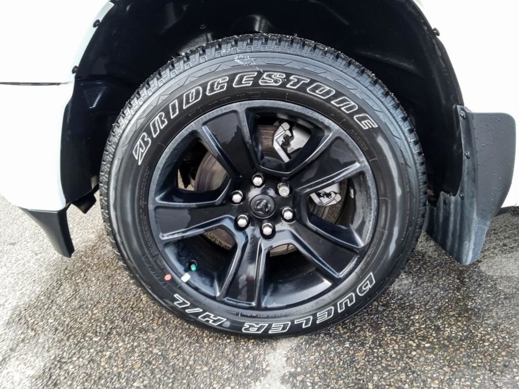 2024 Ram 1500 SPORT, 5.7L HEMI V8 W/ ETORQUE, CLASS IV HITCH RECEIVER, REVERSE CAMERA, FORWARD COLLISION WARNING-5