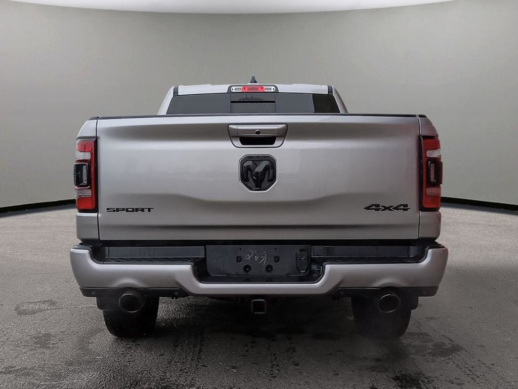 2024 Ram 1500 SPORT NIGHT EDITION IN BILLET SILVER EQUIPPED WITH A 5.7L HEMI V8 W/ETORQUE , 4X4 , 8SPD AUTO , BSM/RCPD , 125L TANK , SPORT HOO-4