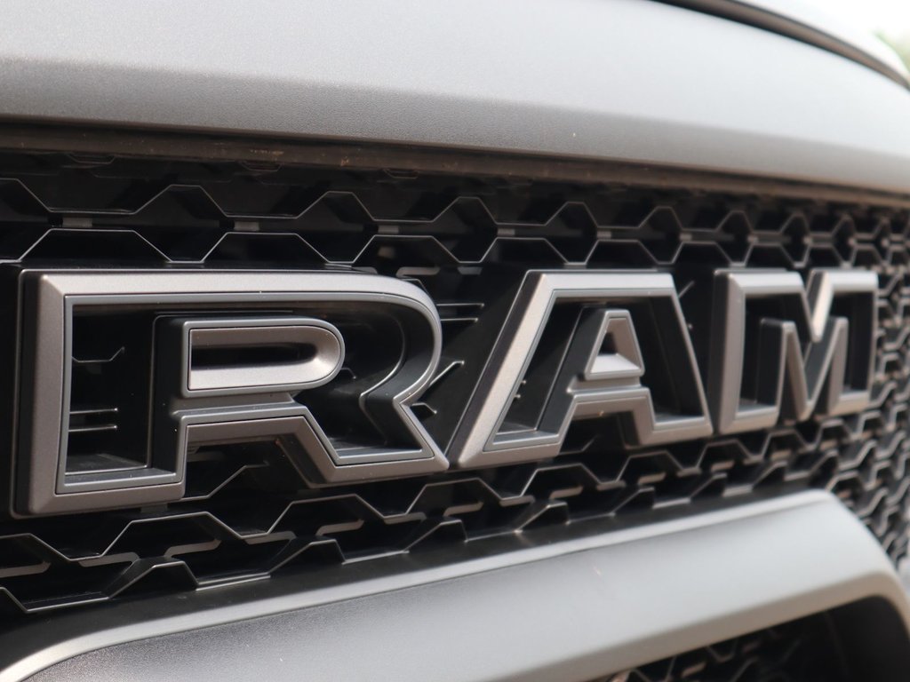 2024 Ram 1500 TRX FINAL EDITION IN DIAMOND BLACK EQUIPPED WITH A 6.2L SUPERCHARGED SRT V8 , 4X4 , 8SPD TF AUTO , PERF SHOCK ABSORBERS , ADAPTI-2