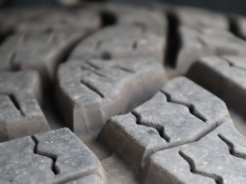 2024 Ram 1500 TRX FINAL EDITION IN DIAMOND BLACK EQUIPPED WITH A 6.2L SUPERCHARGED SRT V8 , 4X4 , 8SPD TF AUTO , PERF SHOCK ABSORBERS , ADAPTI-5