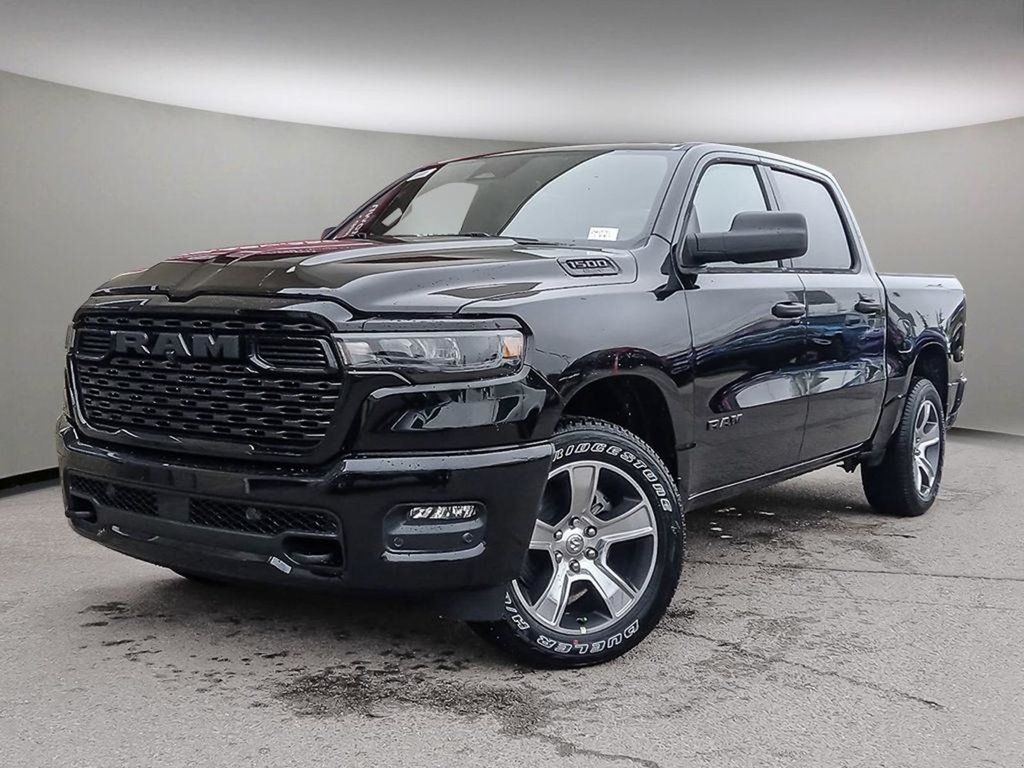 2025 Ram 1500 TRADESMAN SPORT IN DIAMOND BLACK EQUIPPED WITH A 3.0L TWIN TURBO , 4X4 , 8SPD AUTO , TRADESMAN LVL 1 , SPORT APPEARANCE PCKG , P-0