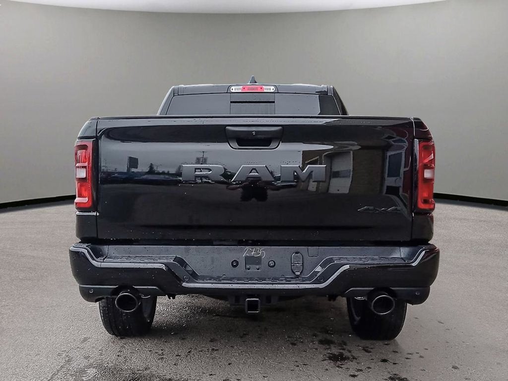 2025 Ram 1500 TRADESMAN SPORT IN DIAMOND BLACK EQUIPPED WITH A 3.0L TWIN TURBO , 4X4 , 8SPD AUTO , TRADESMAN LVL 1 , SPORT APPEARANCE PCKG , P-4