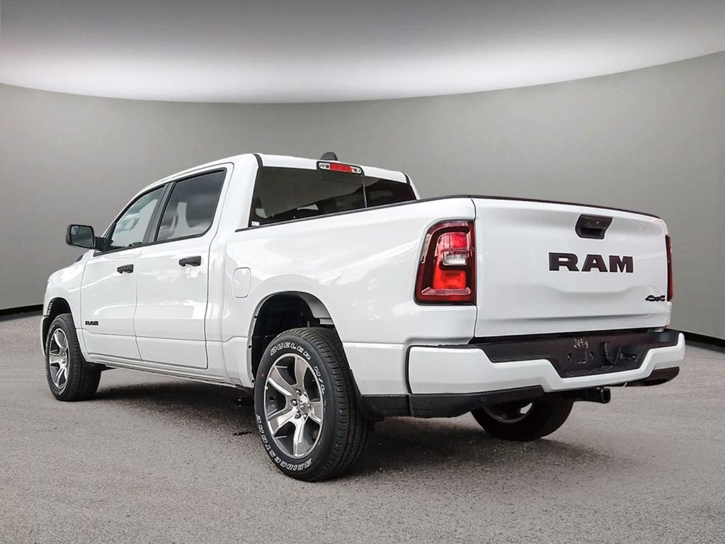 2025 Ram 1500 TRADESMAN SPORT IN BRIGHT WHITE EQUIPPED WITH A 3.6L V6 W/ETORQUE , 4X4 , 8SPD AUTO , TRADESMAN LVL 1 , SPORT APPEARANCE PCKG-3