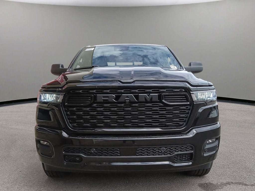 2025 Ram 1500 TRADESMAN SPORT IN DIAMOND BLACK EQUIPPED WITH A 3.6L V6 W/ETORQUE , 4X4 , 8SPD AUTO , TRADESMAN LVL 1 , SPORT APPEARANCE PCKG ,-1