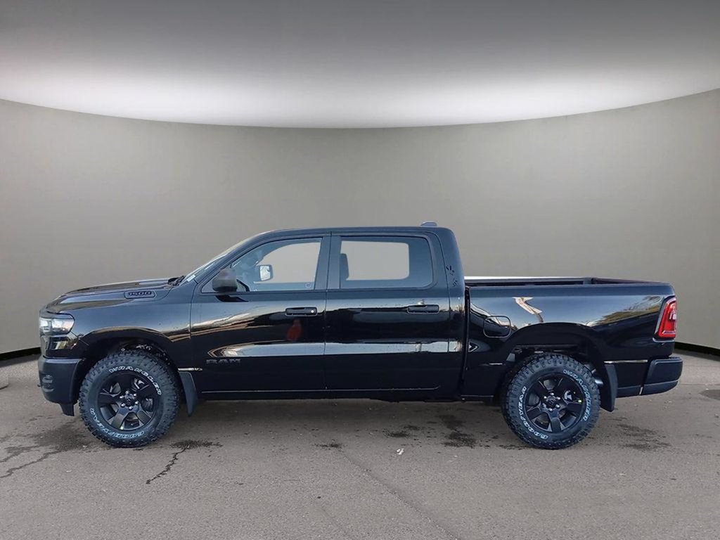 2025 Ram 1500 WARLOCK IN DIAMOND BLACK EQUIPPED WITH A 3.0L TWIN TURBO HURRICANE I6 , 4X4 , 8SPD AUTO , BACKUP CAM , PERF SHOCK ABSORBERS , 18-2