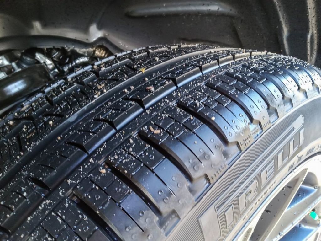 2025 Ram 1500 SPORT NIGHT EDITION IN DIAMOND BLACK EQUIPPED WITH A 3.0L TWIN TURBO I6 , 4X4 , 8SPD AUTO , PANORAMIC SUNROOF , SPORT LVL 1 , LE-6