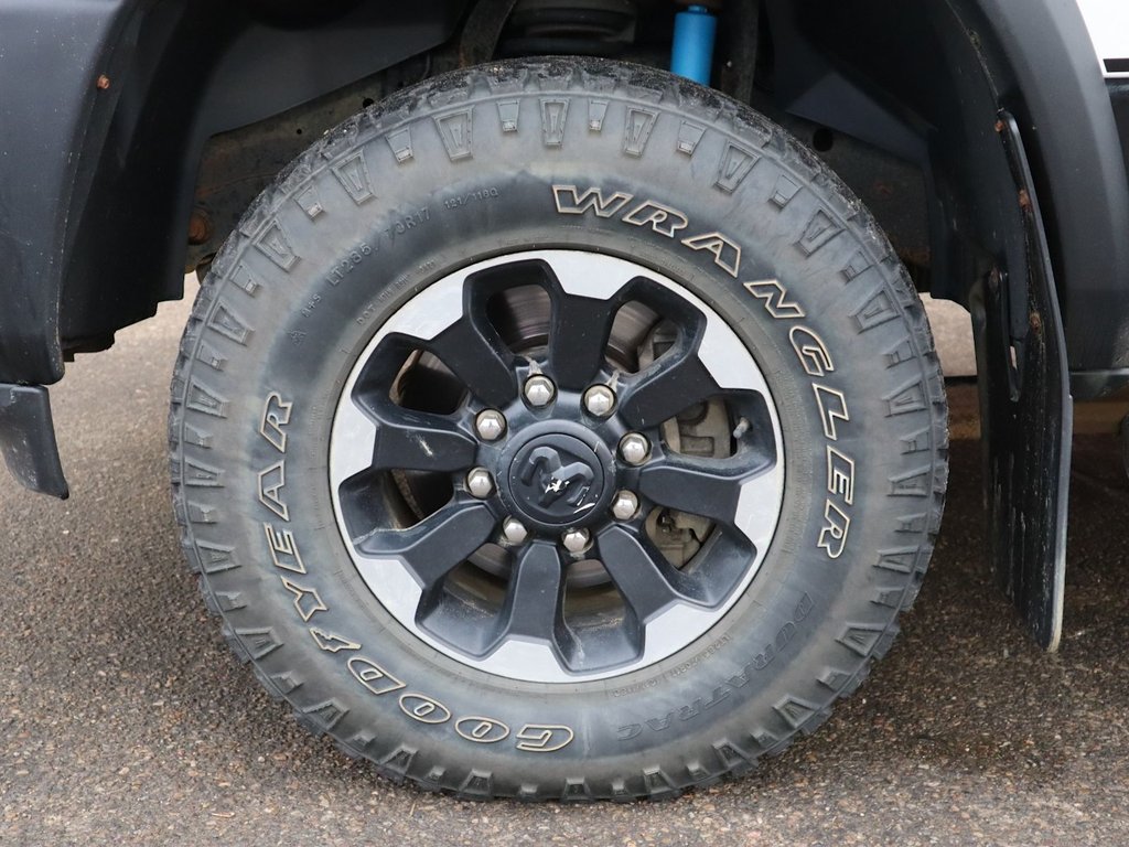 2019 Ram 2500 POWER WAGON IN BRIGHT WHITE EQUIPPED WITH A 6.4L HEMI V8 , 4X4 , 8SPD AUTO , 12INCH W/NAV , 17 SPEAKER HIGH PERF AUDIO , SUNROOF-4