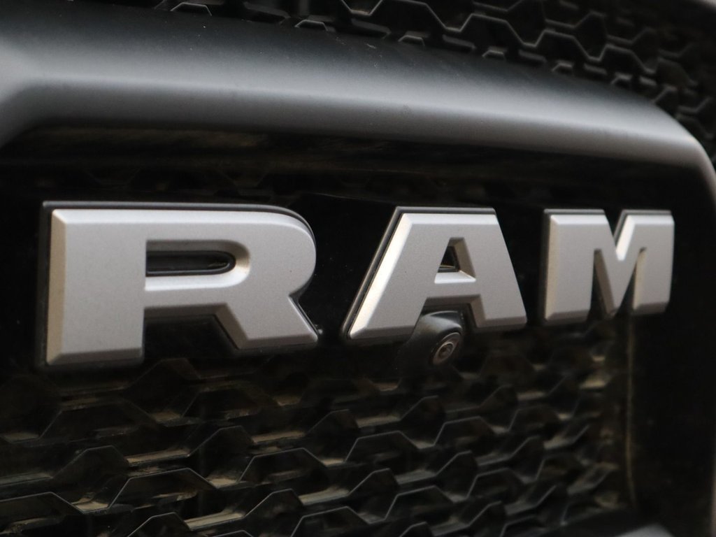 2019 Ram 2500 POWER WAGON IN BRIGHT WHITE EQUIPPED WITH A 6.4L HEMI V8 , 4X4 , 8SPD AUTO , 12INCH W/NAV , 17 SPEAKER HIGH PERF AUDIO , SUNROOF-2