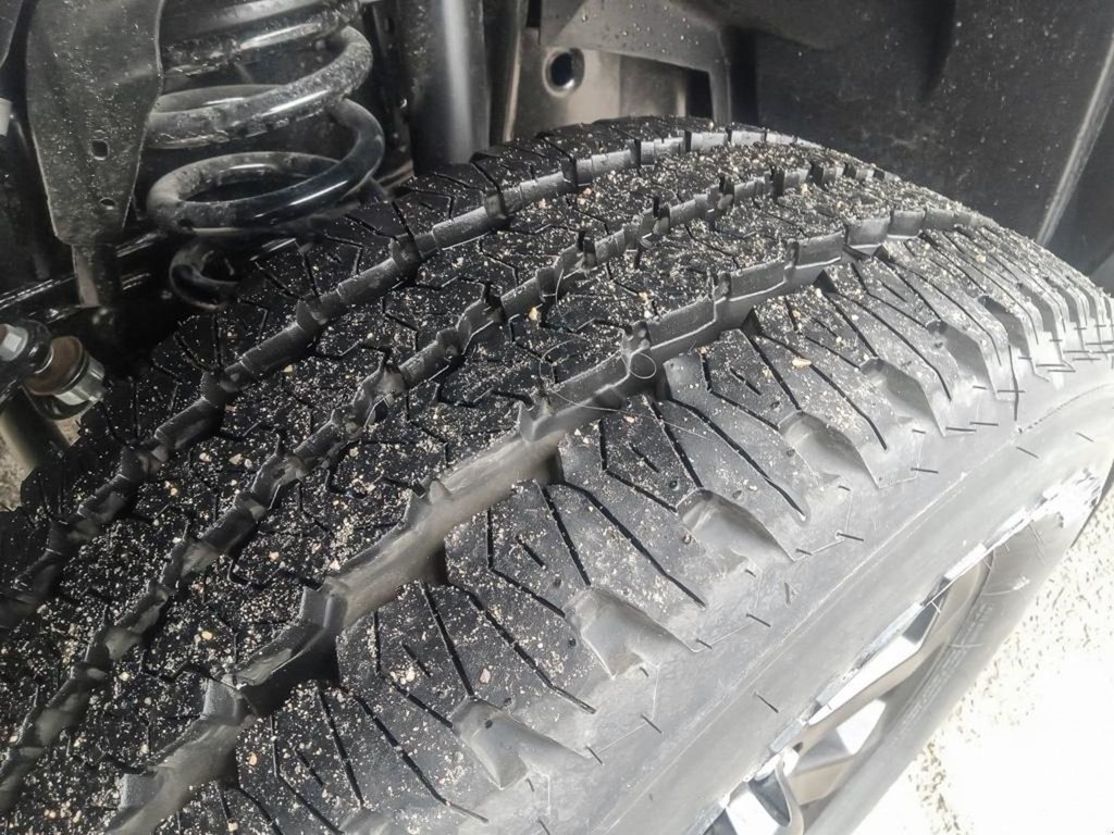 2024 Ram 2500 LARAMIE NIGHT EDITION IN BRIGHT WHITE EQUIPPED WITH A 6.7L CUMMINS TURBO DIESEL I6 , 4X4 , 6SPD AUTO , SUNROOF , LARAIE LEVEL B-6