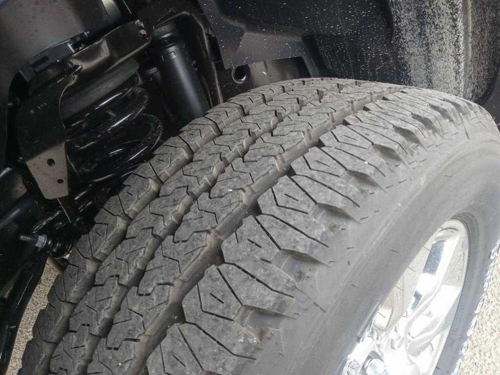 2024 Ram 2500 LIMITED IN PATRIOT BLUE PEARL EQUIPPED WITH A 6.7L CUMMINS TURBO DIESEL , 4X4 , 6SPD AUTO , SUNROOF , LIMITED LVL 1 , 5TH WHEEL-6