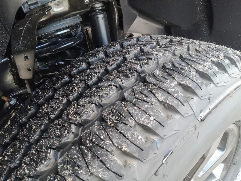 2024 Ram 2500 LARAMIE NIGHT EDITION IN GRANITE METALLIC EQUIPPED WITH A 6.7L CUMMINS TURBO DIESEL , 4X4 , 6SPD AUTO , SUNROOF , TONNEAU , LARA-6