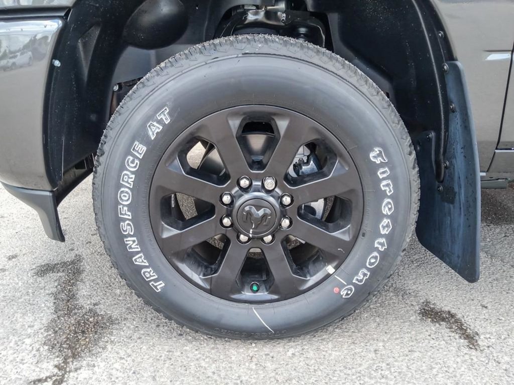 2024 Ram 2500 LARAMIE NIGHT EDITION IN GRANITE METALLIC EQUIPPED WITH A 6.7L CUMMINS TURBO DIESEL , 4X4 , 6SPD AUTO , SUNROOF , TONNEAU , LARA-5