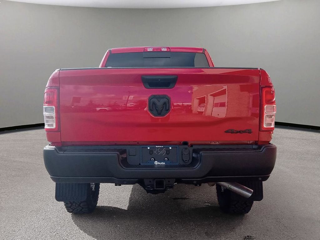 2024 Ram 2500 POWER WAGON IN FLAME RED EQUIPPED WITH A 6.4L HEMI V8 , 4X4 , 8SPD AUTO , 8.4INCH TOUCHSCREEN , TRADESMAN LVL 2 , PWR WAGON PCKG-4