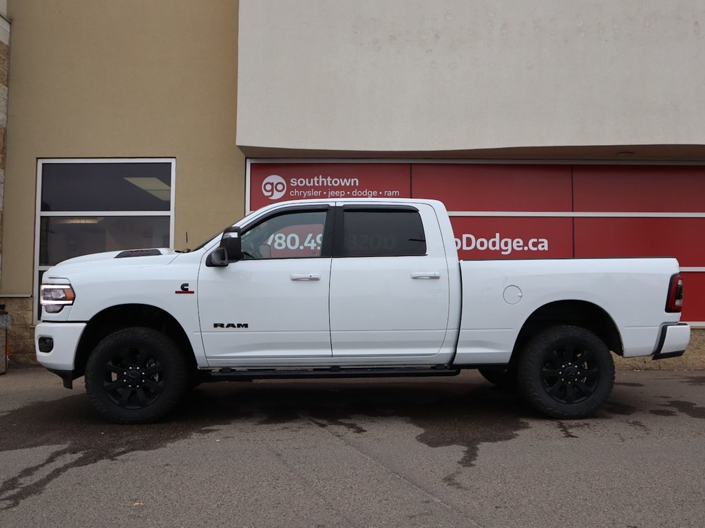 2023 Ram 3500 LARAMIE IN BRIGHT WHITE EQUIPPED WITH A 6.7L CUMMINS TURBO DIESEL I6 , 4X4 , 6SPD AUTO , REAR AUTO LVL AIR SUSPENSION , LARAMIE-6