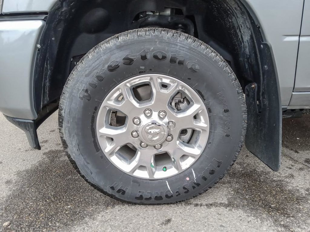 2024 Ram 3500 LARAMIE, 6.7L CUMMINS TURBO DIESEL I-6, 12 UCONNECT 5 W/ NAV, HTD/VEN FRONT SEATS, SUNROOF, 17SPKR HARMAN/KARDON PREMIUM SOUND-5