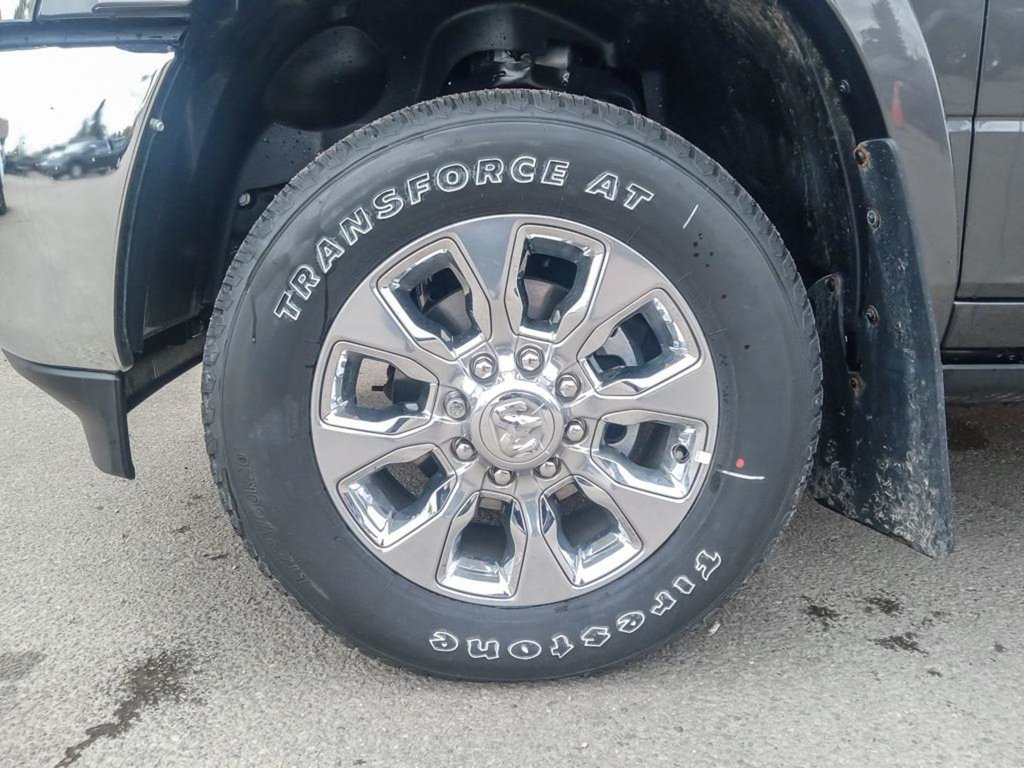 2024 Ram 3500 LIMITED, 6.7L CUMMINS TURBO DIESEL I6, 12 UCONNECT 5 W/NAV, 360 CAMERA, ADAPTIVE CRUISE, REAR AUTO-LEVELLING AIR SUSPENSION-5