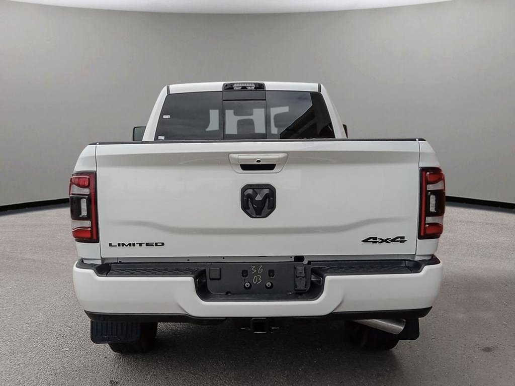 2024 Ram 3500 LIMITED NIGHT EDITION IN BRIGHT WHITE EQUIPPED WITH A 6.7L CUMMINS TURBO DIESEL I6 , 4X4 , 6SPD AUTO , SUNROOF , LIMITED LVL 1 ,-4