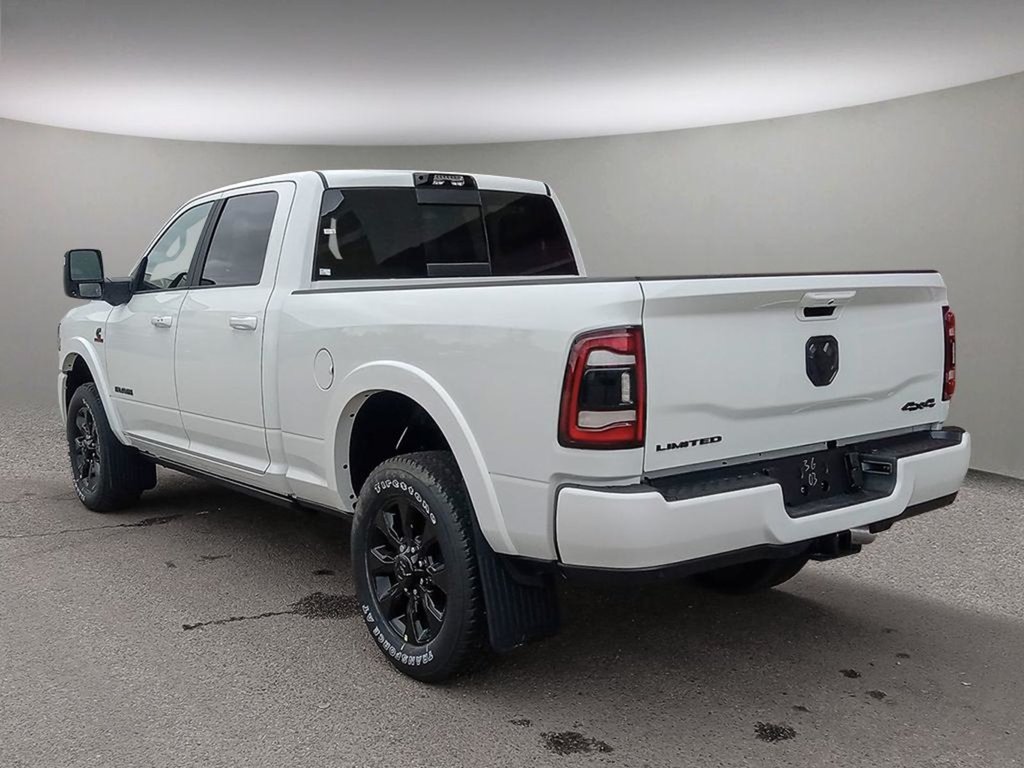 2024 Ram 3500 LIMITED NIGHT EDITION IN BRIGHT WHITE EQUIPPED WITH A 6.7L CUMMINS TURBO DIESEL I6 , 4X4 , 6SPD AUTO , SUNROOF , LIMITED LVL 1 ,-3