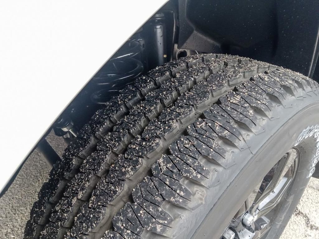 2024 Ram 3500 LIMITED NIGHT EDITION IN BRIGHT WHITE EQUIPPED WITH A 6.7L CUMMINS TURBO DIESEL I6 , 4X4 , 6SPD AUTO , SUNROOF , LIMITED LVL 1 ,-6