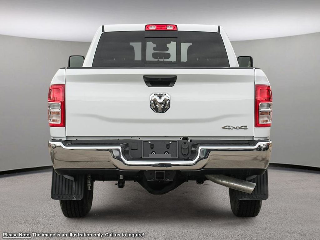 2024 Ram 3500 TRADESMAN IN BRIGHT WHITE EQUIPPED WITH A 6.7L CUMMINS TURBO DIESEL I6 , 4X4 , 6SPD AUTO , DUALLY , TRAILER BRAKE CONTROL , 8.4I-4