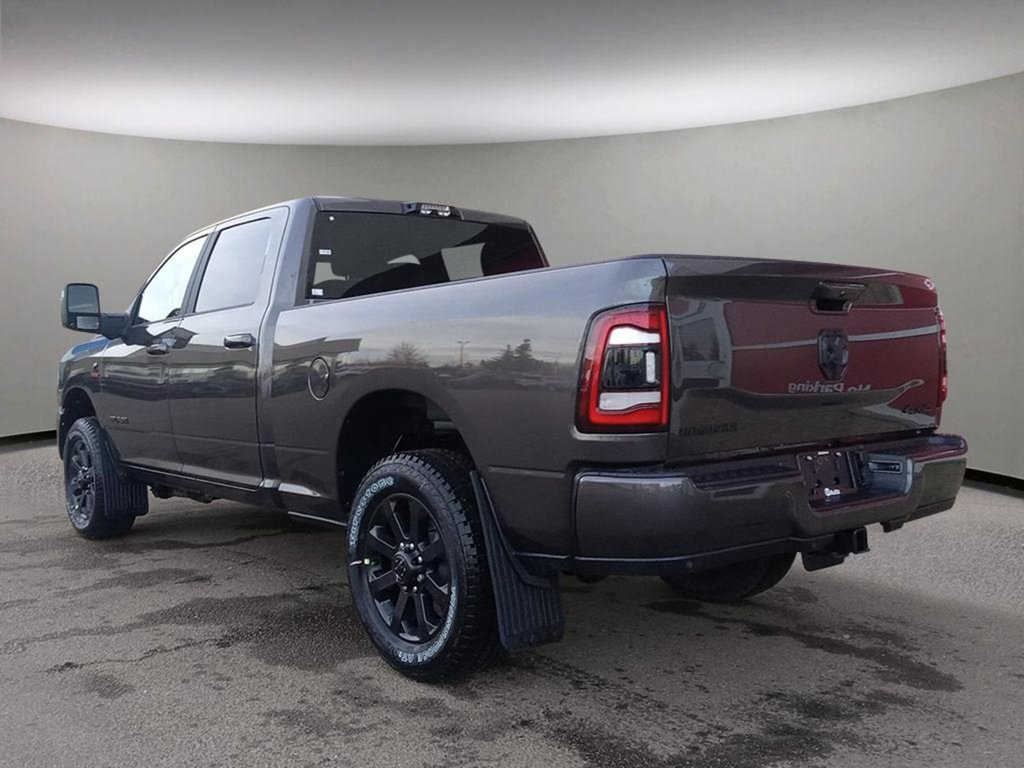 2024 Ram 3500 BIG HORN IN GRANITE METALLIC EQUIPPED WITH A 6.7L CUMMINS TURBO DIESEL , 4X4 , 6SPD AUTO , REAR AUTO LVL AIR SUSPENSION , ALPINE-3