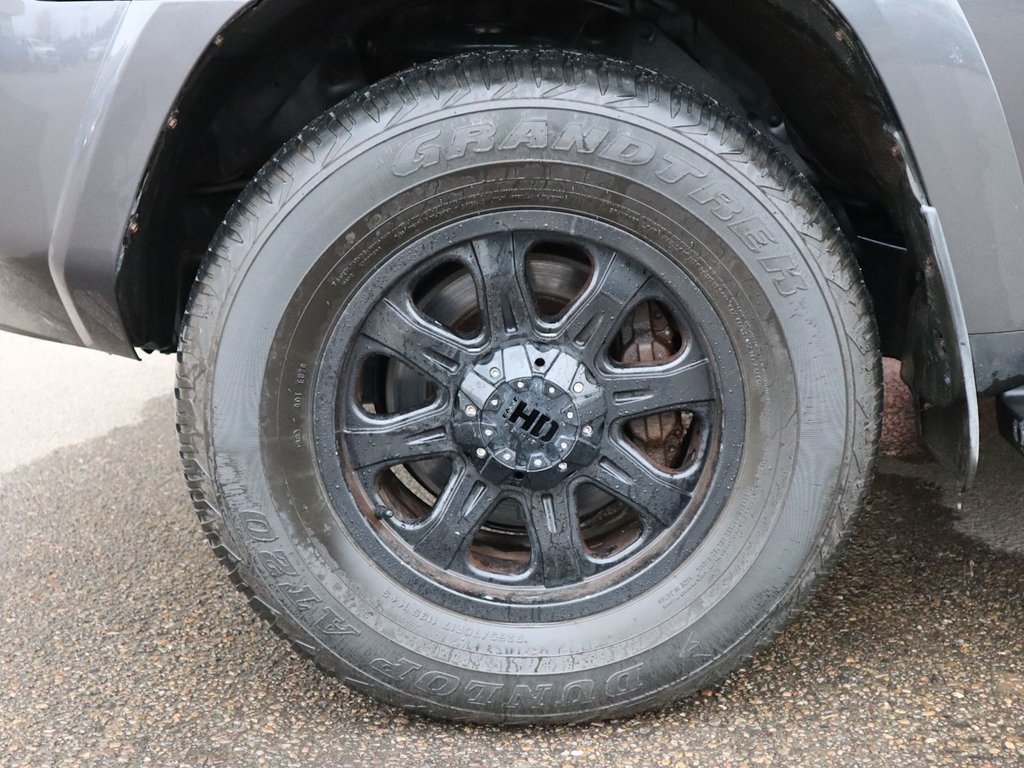 2019 Toyota 4Runner LIMITED - 4.0L, 4WD, LEATHER, NAV, SUNROOF, REMOTE START,-4