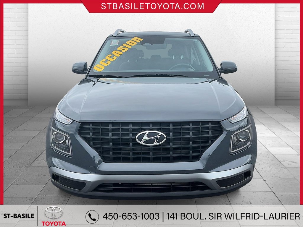 Hyundai Venue PREFERRED SIEGES/VOLANTS CHAUFFANTS MAG 2023 à Saint-Basile-Le-Grand, Québec - 2 - w1024h768px