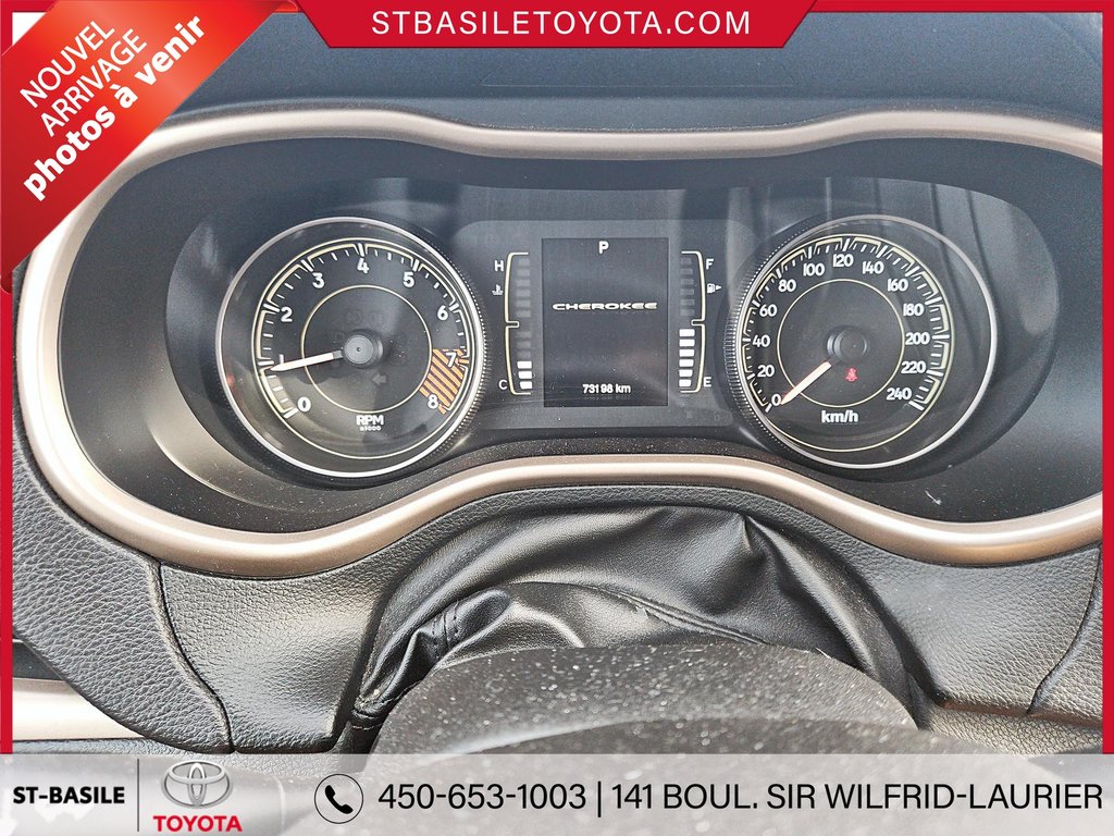 2014  Cherokee Sport V6 4/4 GROUPE REMORQUAGE BLUETOOTH in Saint-Basile-Le-Grand, Quebec - 16 - w1024h768px