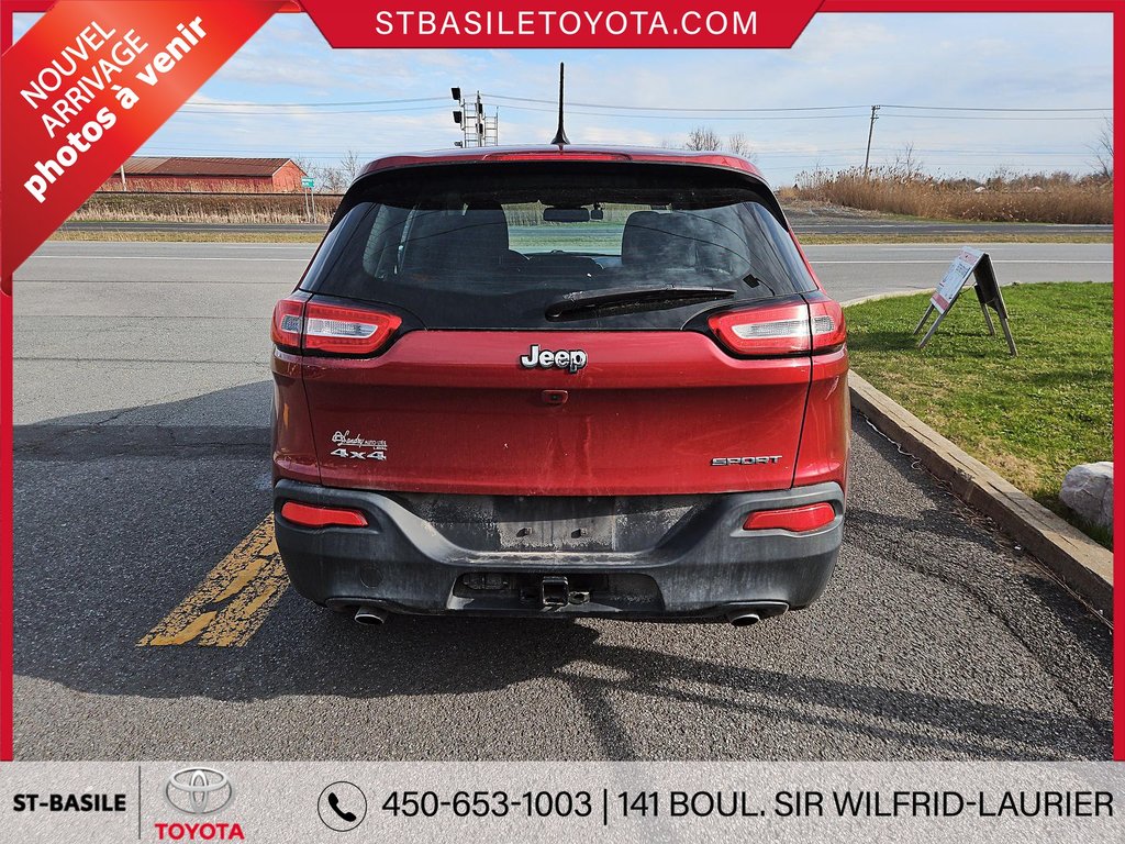 2014  Cherokee Sport V6 4/4 GROUPE REMORQUAGE BLUETOOTH in Saint-Basile-Le-Grand, Quebec - 4 - w1024h768px