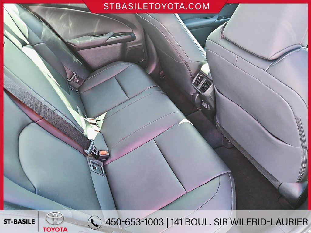 Lexus UX 300H HYBRIDE AWD TOIT OUVRANT SIEGES VENTILÉS/CUIR 2025 à Saint-Basile-Le-Grand, Québec - 12 - w1024h768px