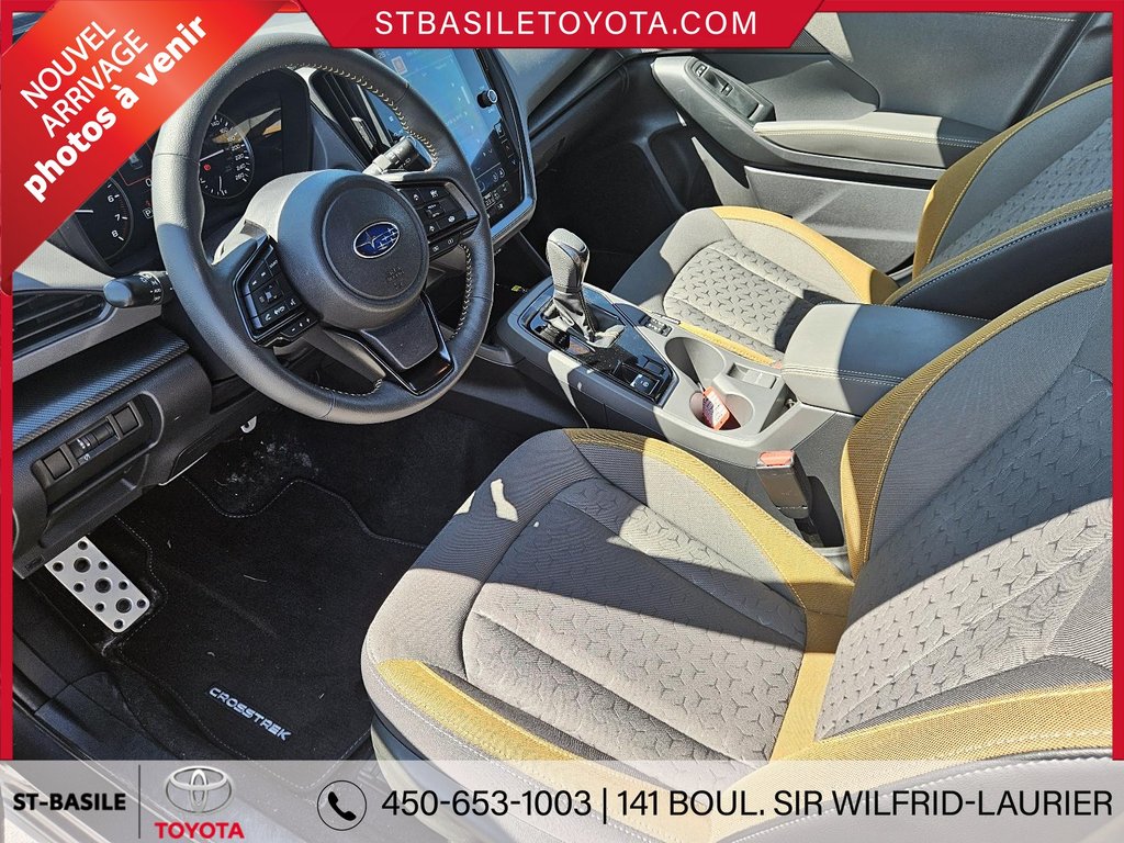 Subaru Crosstrek ONYX SYMMETRICAL AWD TOIT OUVRANT SIÈGES CHAUFFANT 2024 à Saint-Basile-Le-Grand, Québec - 5 - w1024h768px