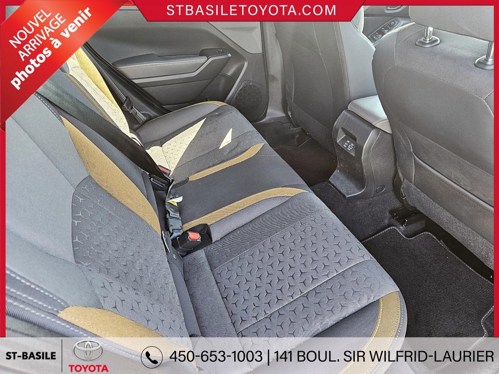 Subaru Crosstrek ONYX SYMMETRICAL AWD TOIT OUVRANT SIÈGES CHAUFFANT 2024 à Saint-Basile-Le-Grand, Québec - 8 - w1024h768px