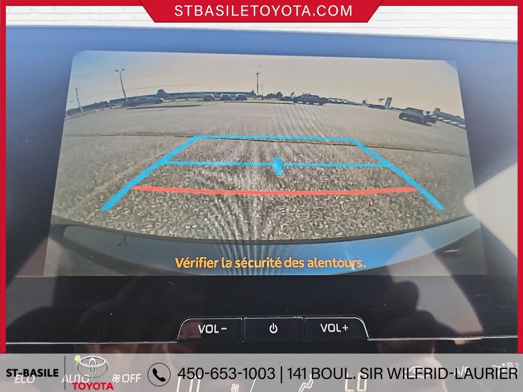 Toyota BZ4X LE FWD SIÈGES/VOLANT CHAUFFANT COFFRE AUTO 2023 à Saint-Basile-Le-Grand, Québec - 23 - w1024h768px