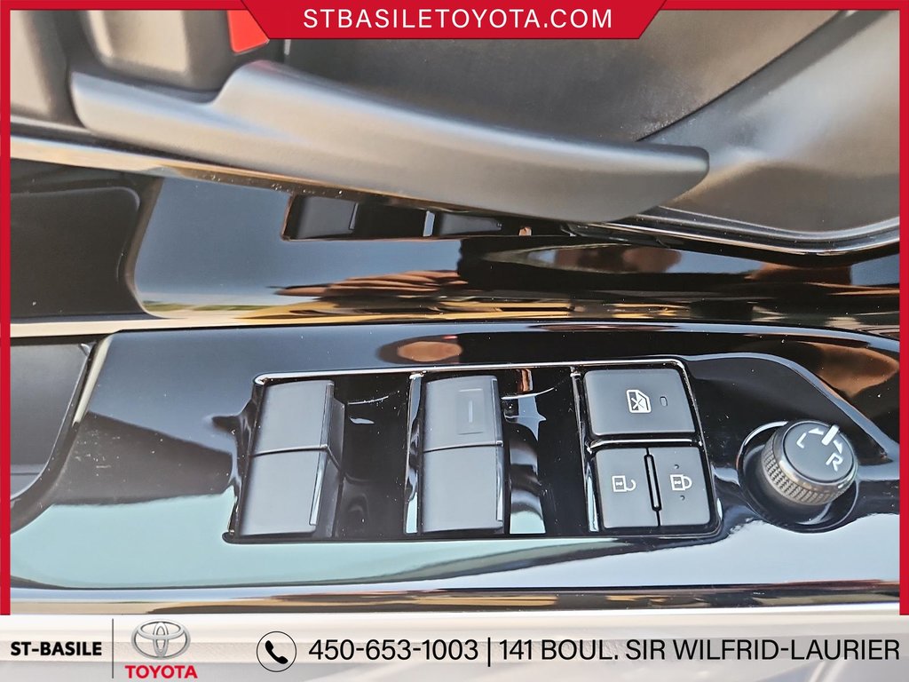Toyota BZ4X LE FWD SIÈGES/VOLANT CHAUFFANT COFFRE AUTO 2023 à Saint-Basile-Le-Grand, Québec - 17 - w1024h768px