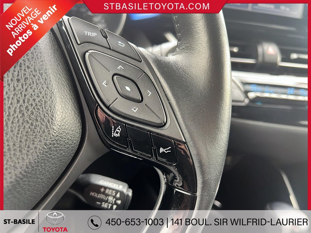 2020 Toyota C-HR XLE PREMIUM SIEGES/VOLANT CHAUFFANT in Saint-Basile-Le-Grand, Quebec - 14 - w1024h768px