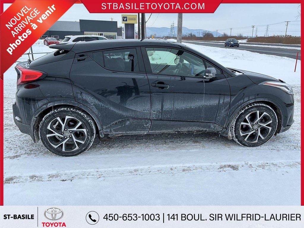 Toyota C-HR XLE PREMIUM MAGS SIEGES /VOLANT CHAUFFANTS USB AUX 2021 à Saint-Basile-Le-Grand, Québec - 4 - w1024h768px