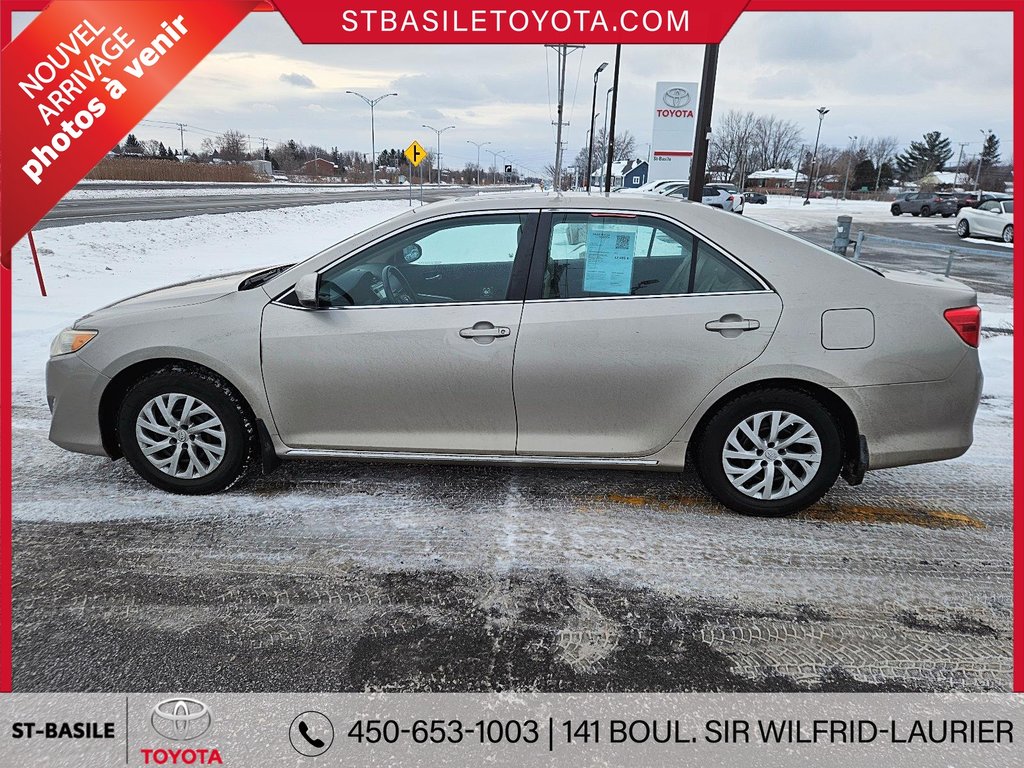 Toyota Camry XLE CUIR TOIT GPS AVERTISSEUR D’ANGLE MORT 2014 à Saint-Basile-Le-Grand, Québec - 8 - w1024h768px