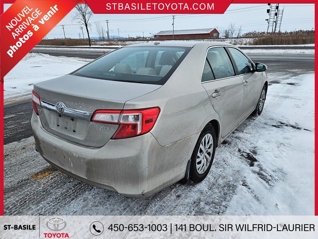 Toyota Camry XLE CUIR TOIT GPS AVERTISSEUR D’ANGLE MORT 2014 à Saint-Basile-Le-Grand, Québec - 5 - w1024h768px