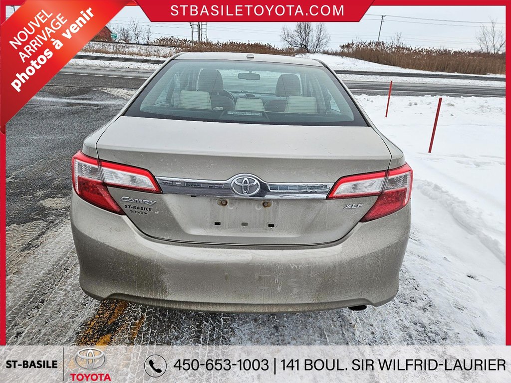 Toyota Camry XLE CUIR TOIT GPS AVERTISSEUR D’ANGLE MORT 2014 à Saint-Basile-Le-Grand, Québec - 6 - w1024h768px