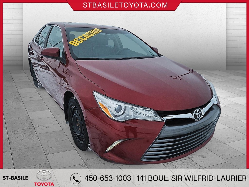 Toyota Camry XLE GPS CUIR TOIT CAMERA MAGS BLUETOOTH AUX USB 2015 à Saint-Basile-Le-Grand, Québec - 3 - w1024h768px