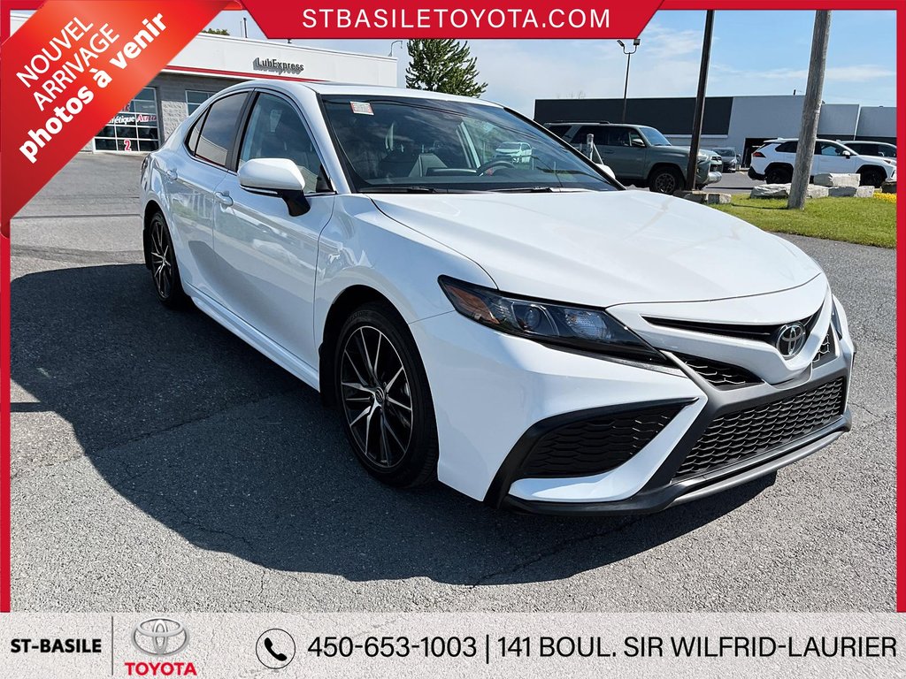 2023  Camry SE AMELIORE MAGS TOIT CUIR SIEGES CHAUFFANTS in Saint-Basile-Le-Grand, Quebec - 3 - w1024h768px