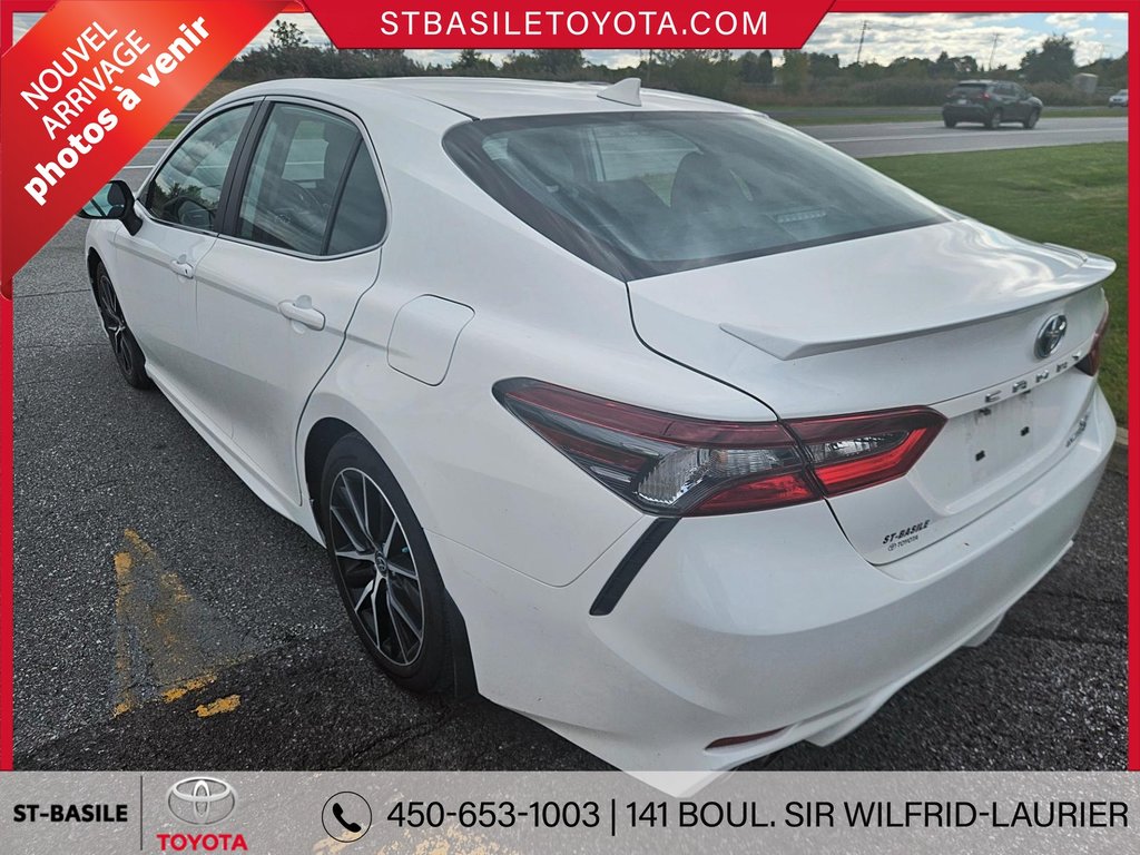 2023  Camry Hybrid SE MAGS CUIR TOIT OUVRANT CAMERA CARPLAY in Saint-Basile-Le-Grand, Quebec - 7 - w1024h768px