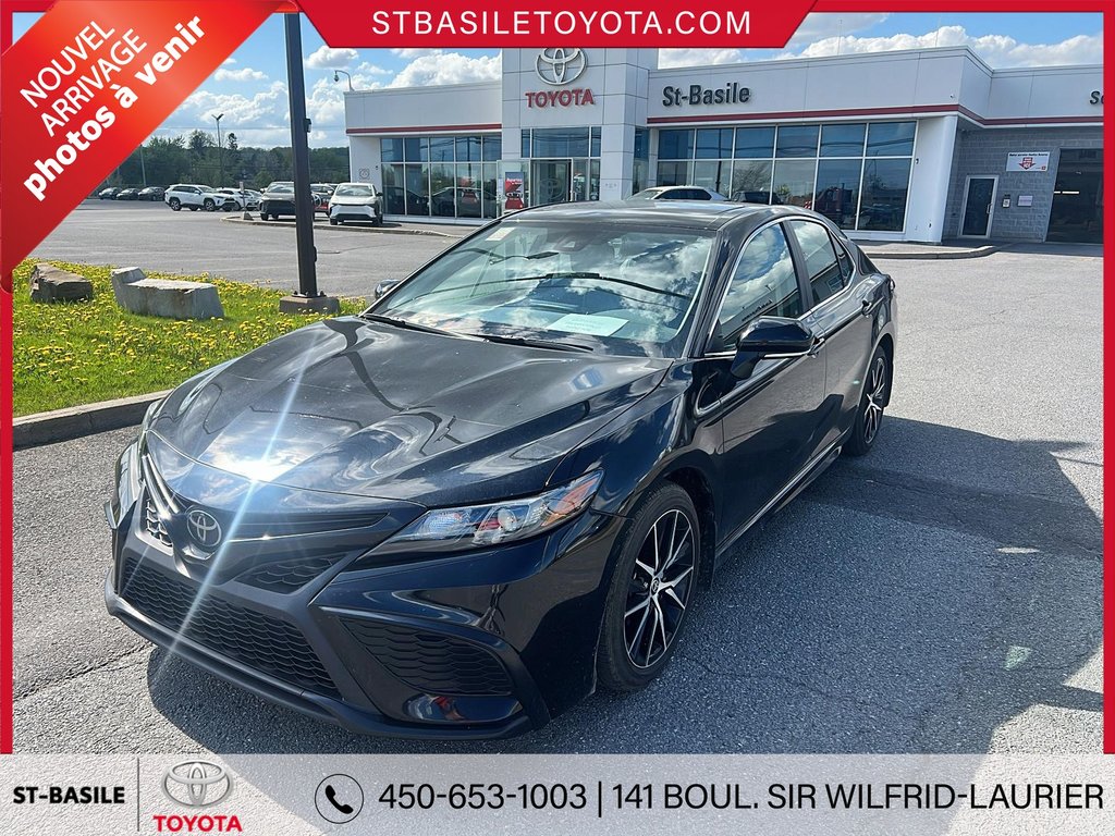 2024 Toyota Camry SE AMELIORE TOIT OUVRANT SIEGES/VOLANT CHAUFFANT in Saint-Basile-Le-Grand, Quebec - 1 - w1024h768px