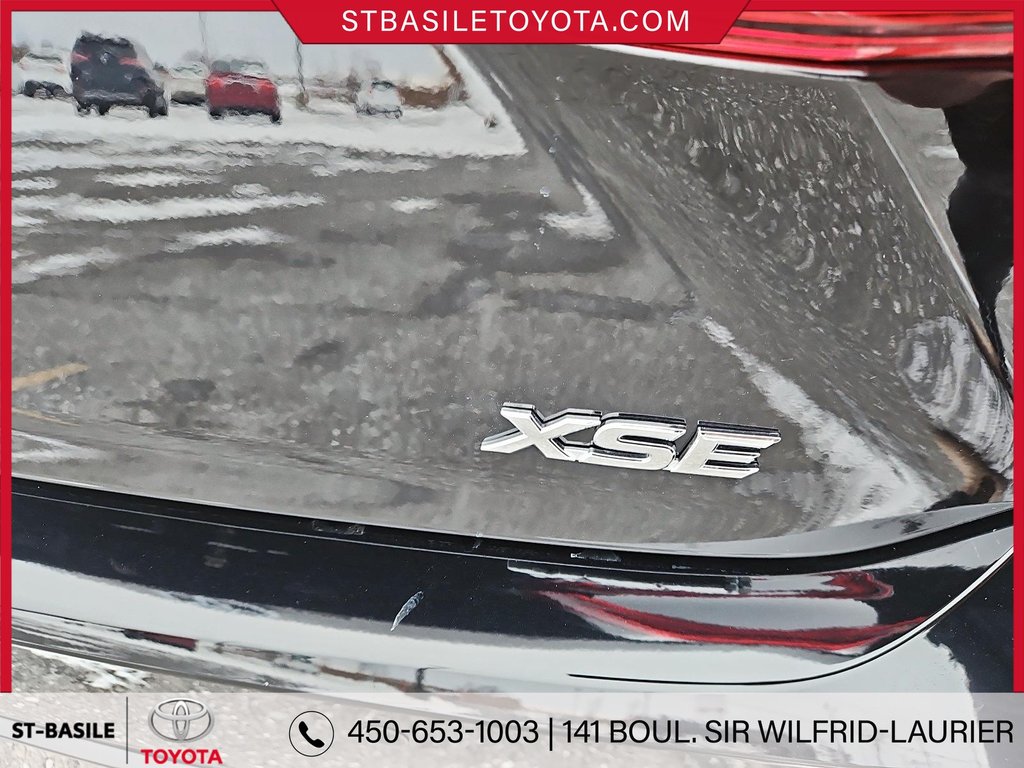 Toyota Camry XSE AWD, CUIR TOIT, JBL, AFFICHAGE TÊTE HAUTE 2025 à Saint-Basile-Le-Grand, Québec - 7 - w1024h768px