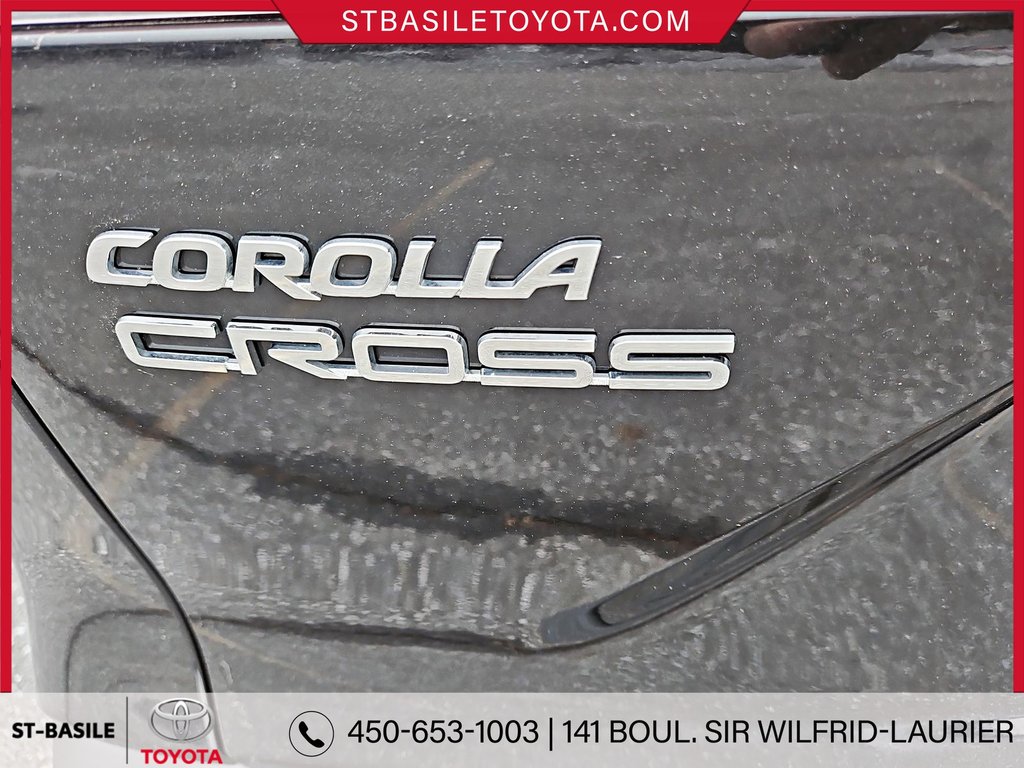 2022  COROLLA CROSS XLE AWD VOLANT/SIEGE CHAUFFANT in Saint-Basile-Le-Grand, Quebec - 7 - w1024h768px