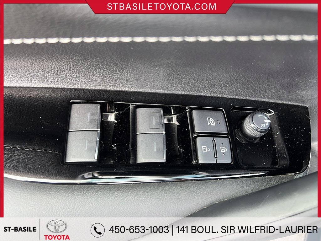 2022 Toyota Corolla Hatchback SE AMÉLIORÉ MAGS SIEGES/VOLANT CHAUFFANTS CARPLAY in Saint-Basile-Le-Grand, Quebec - 17 - w1024h768px