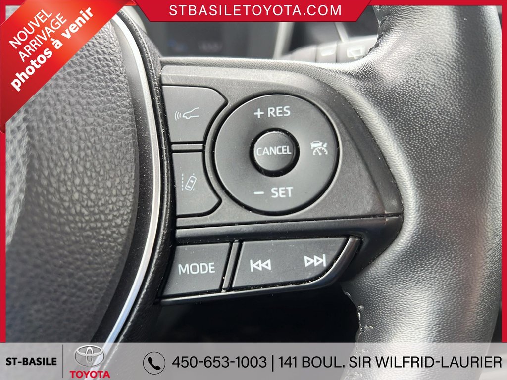 Toyota Corolla Hatchback SE AMÉLIORÉ MAGS SIEGES/VOLANT CHAUFFANTS CARPLAY 2022 à Saint-Basile-Le-Grand, Québec - 15 - w1024h768px